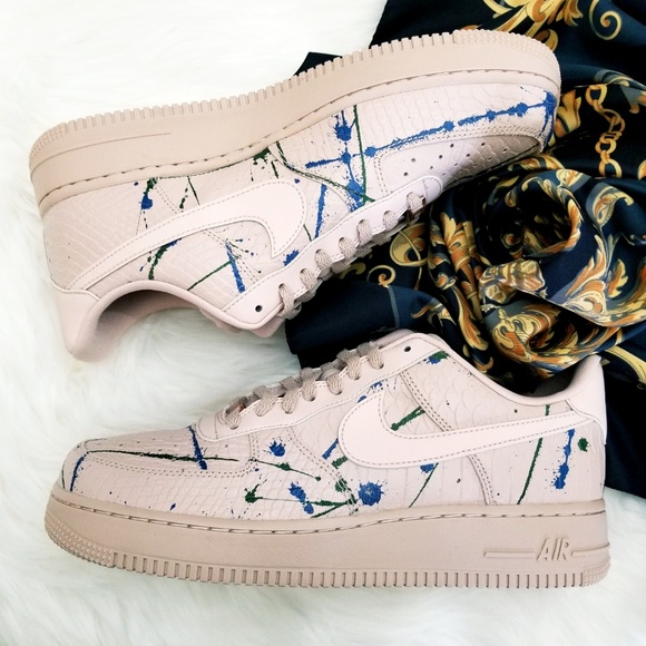 Nike Air Force 1 '07 LX - Picture 6 of 8